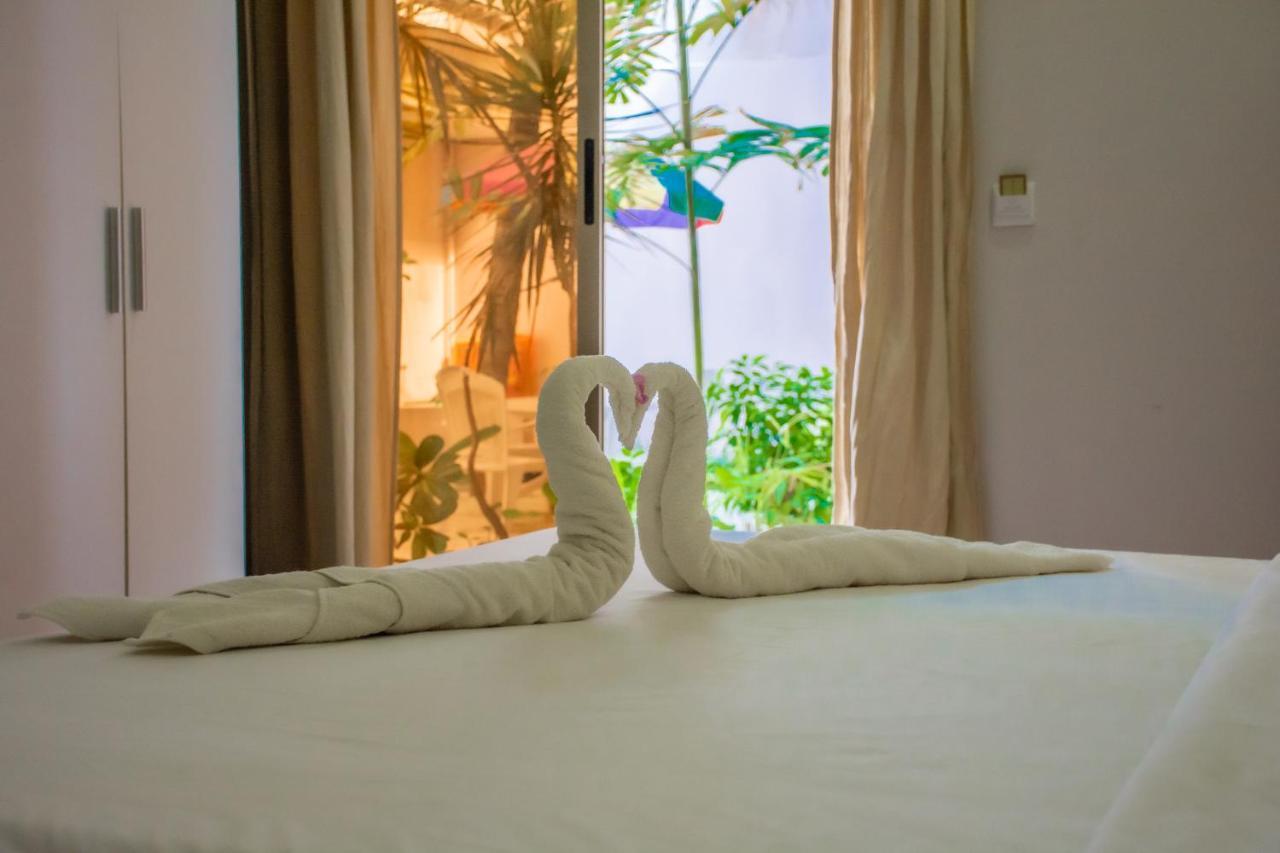 White Sand Lodge Maafushi Esterno foto