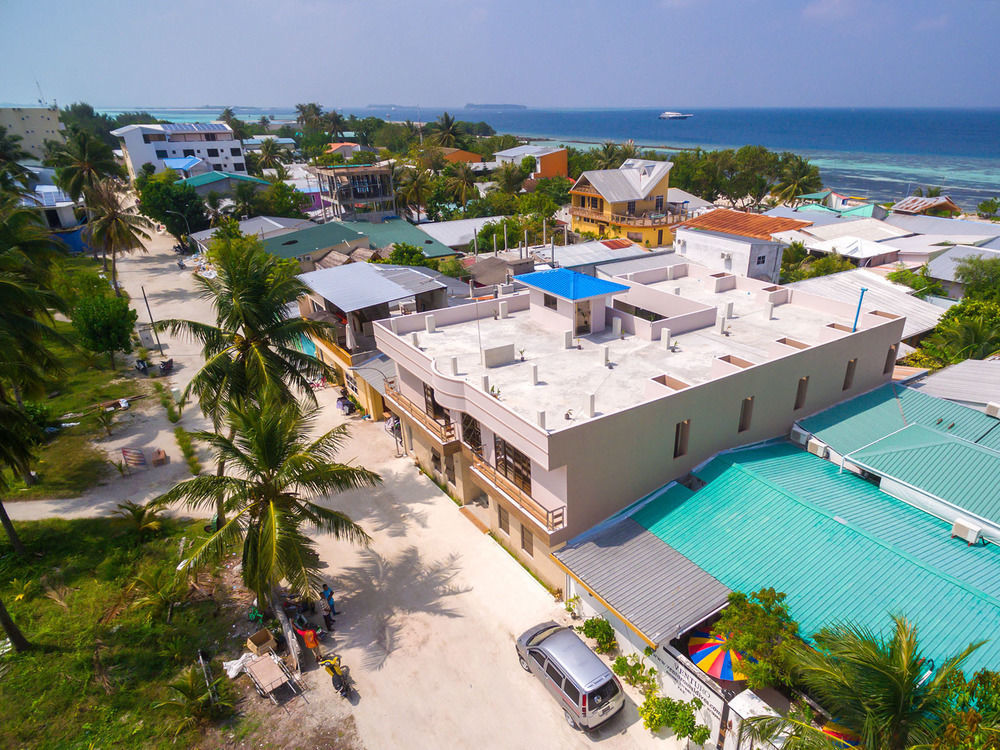 White Sand Lodge Maafushi Esterno foto